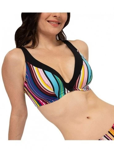Tops Curves Tulum Non-Padded Plunge Wireless Bikini Top (D02075M) - Green - CH193EKI2SM $48.03